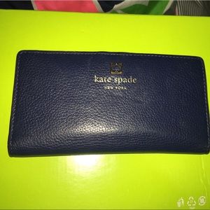KATE SPADE WALLET !!!